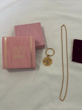 AVON 100 Years Keepsake Rose Convertible Pendant on Key Ring in Original Box